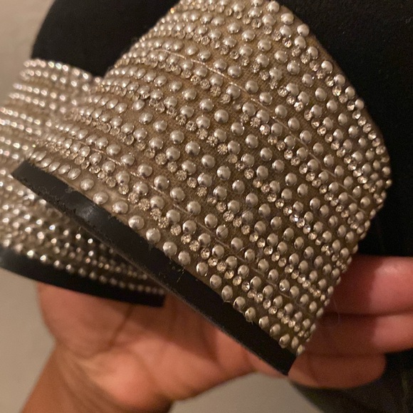 Thigh high boots - Picture 4 of 4